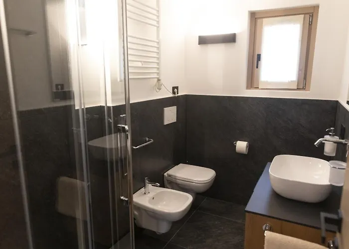 Della Valle -appartamento Bucaneve- 利维尼奥